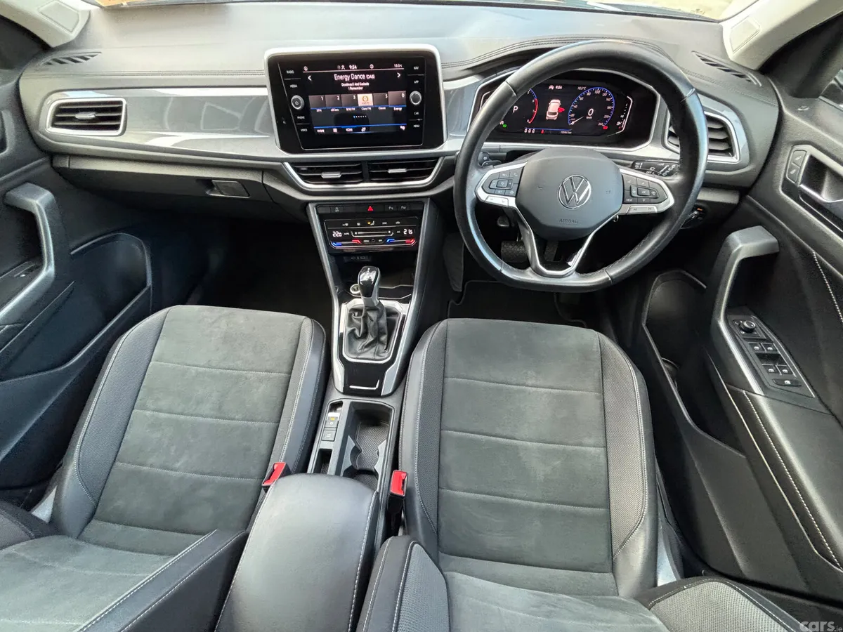 Volkswagen T-Roc SUV, Petrol, 2023, Grey