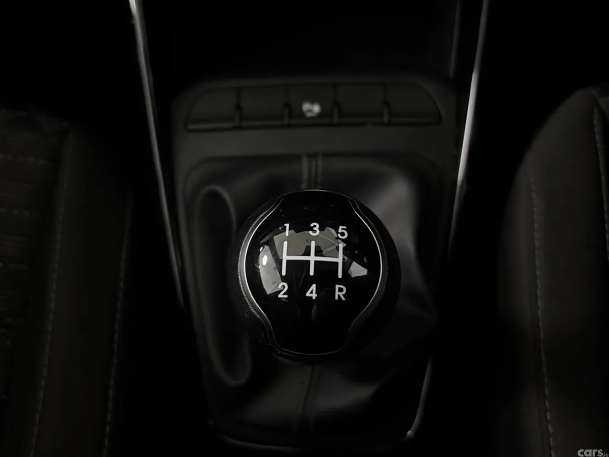 Kia Rio Hatchback, Petrol, 2023, Blue