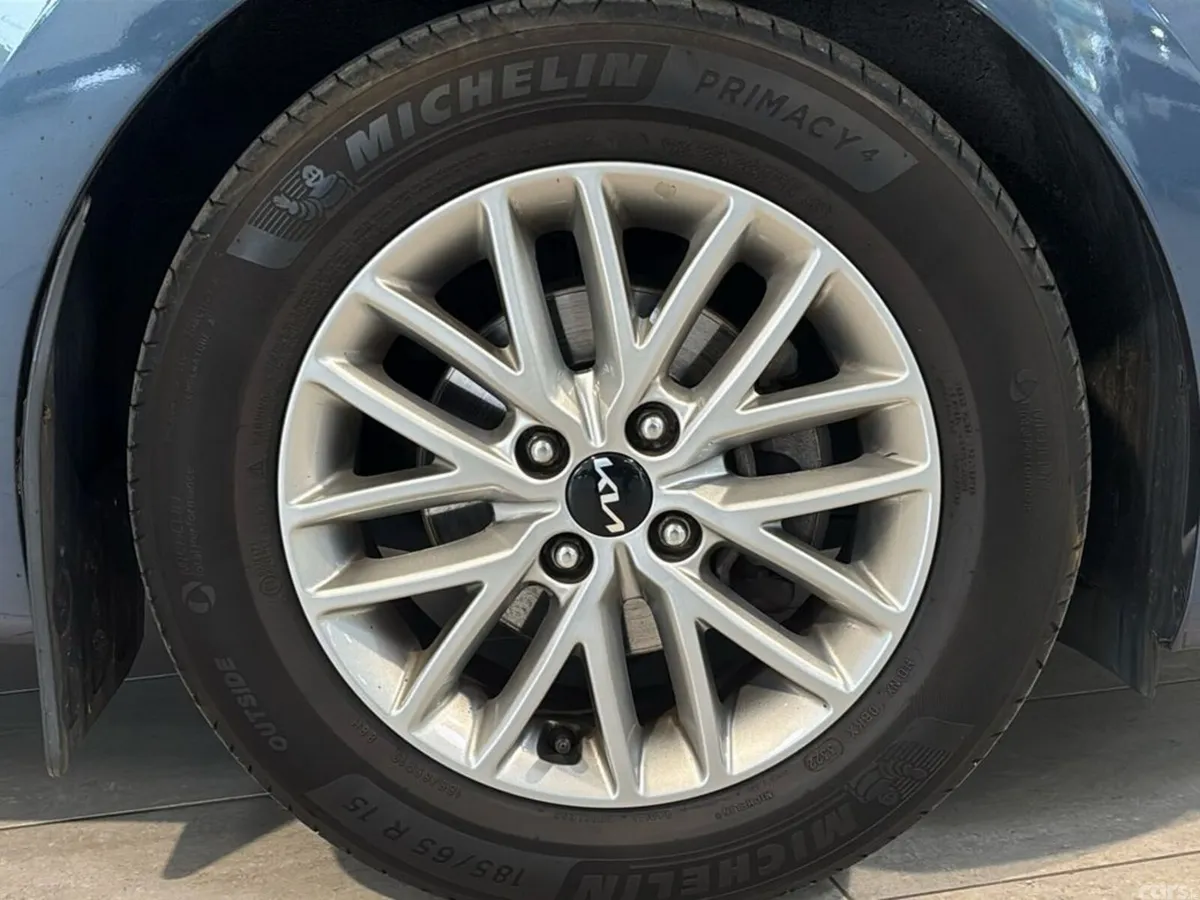 Kia Rio Hatchback, Petrol, 2023, Blue