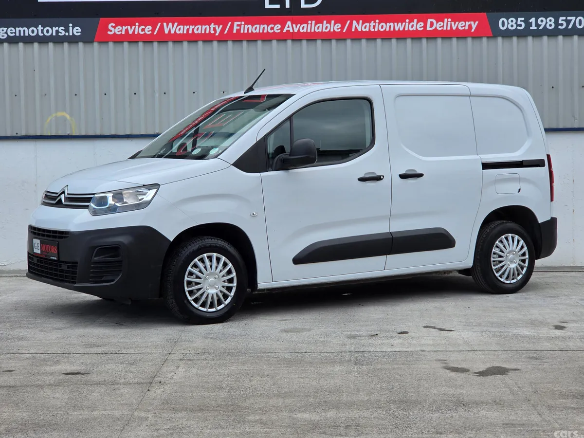 Citroen Berlingo MPV, Diesel, 2023, White