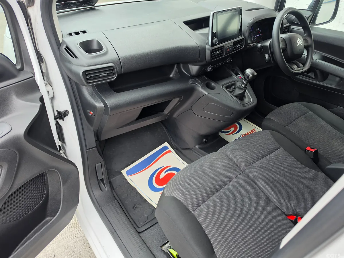 Citroen Berlingo MPV, Diesel, 2023, White