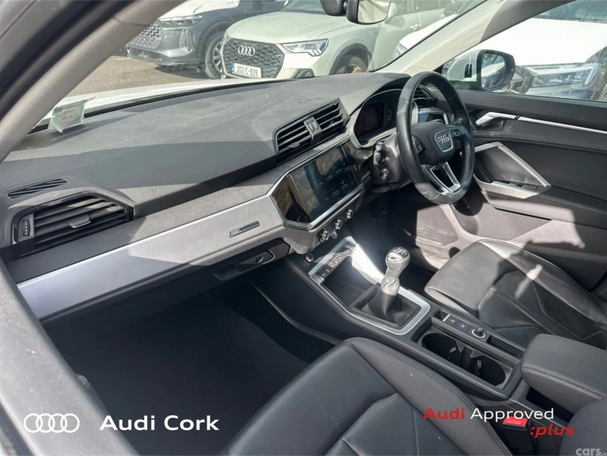 Audi Q3 Estate, Petrol, 2020, White