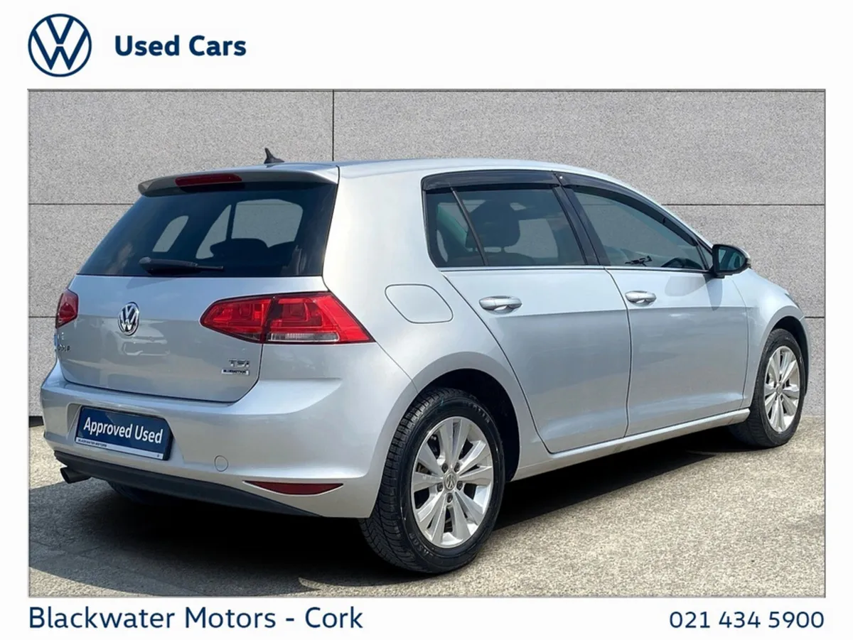 Volkswagen Golf Hatchback, Petrol, 2018, 