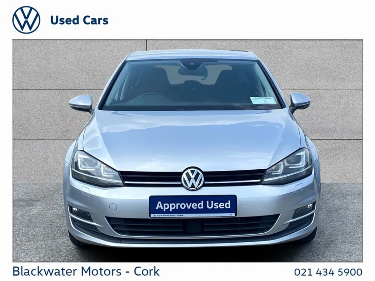 Volkswagen Golf Hatchback, Petrol, 2018, 