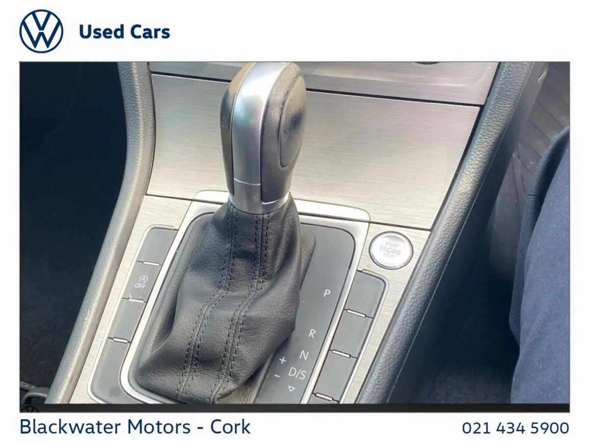 Volkswagen Golf Hatchback, Petrol, 2018, 