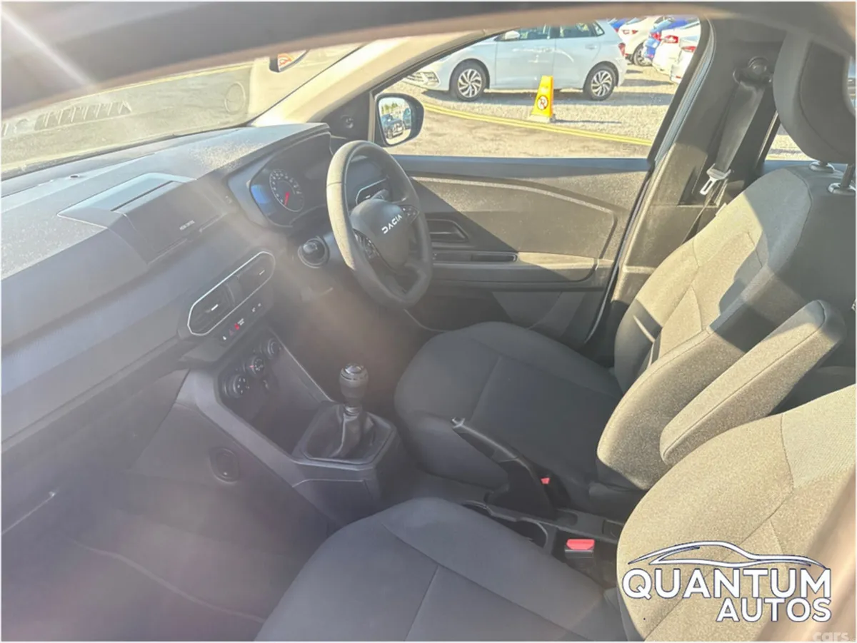 Dacia Sandero Hatchback, Petrol, 2023, Grey