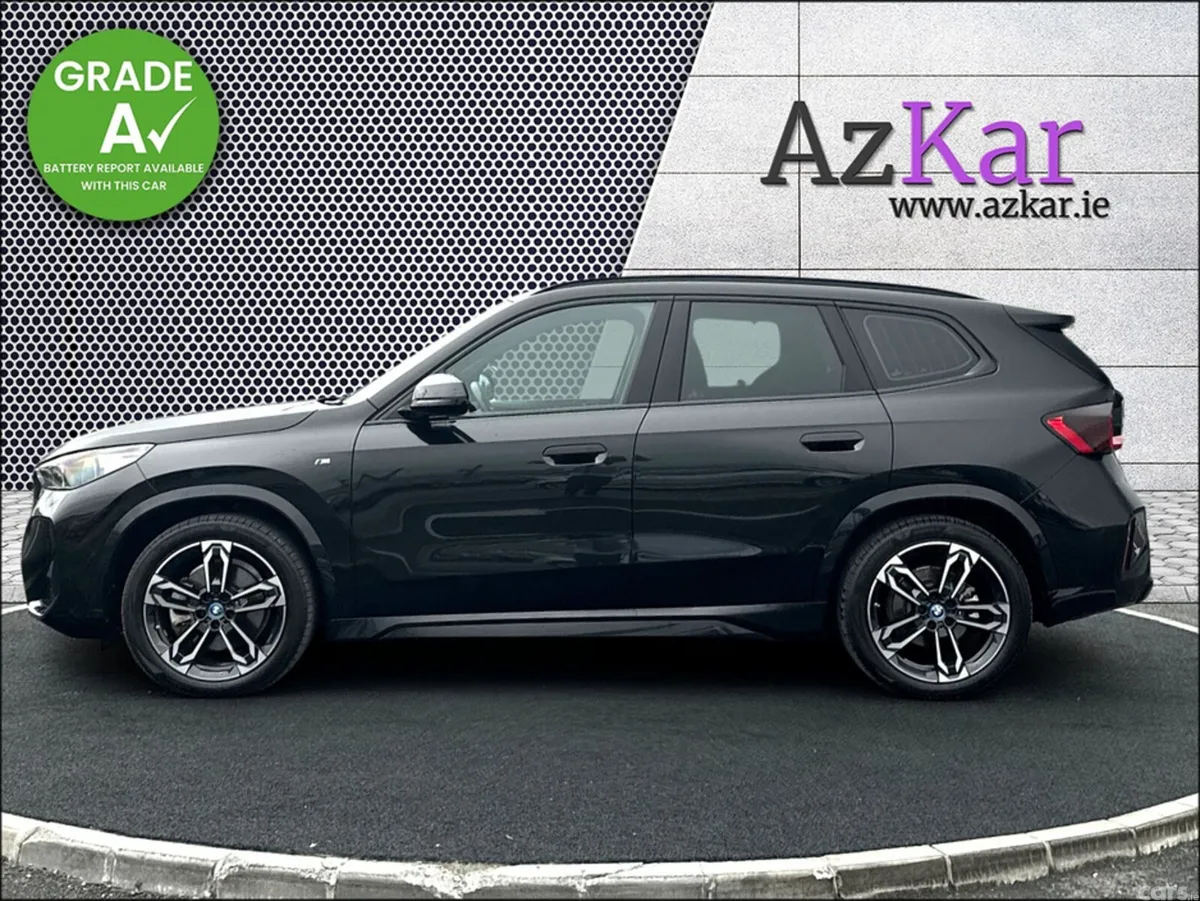 BMW iX1 SUV, Petrol Plug-in Hybrid, 2023, Black