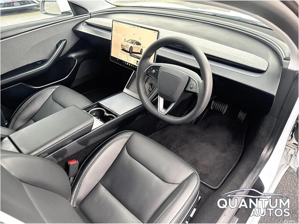 Tesla Model 3 Saloon, Electric, 2024, White
