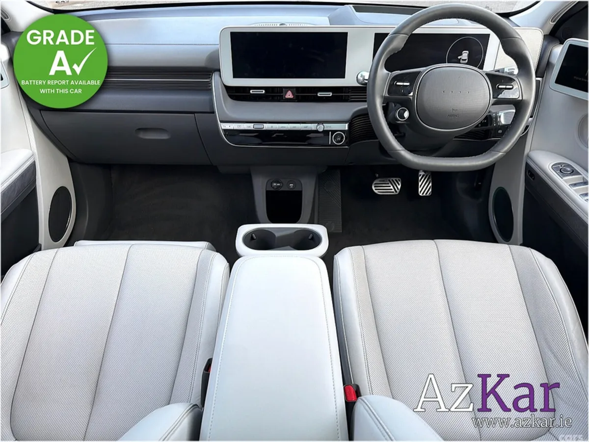 Hyundai IONIQ 5 Hatchback, Electric, 2023, Gold
