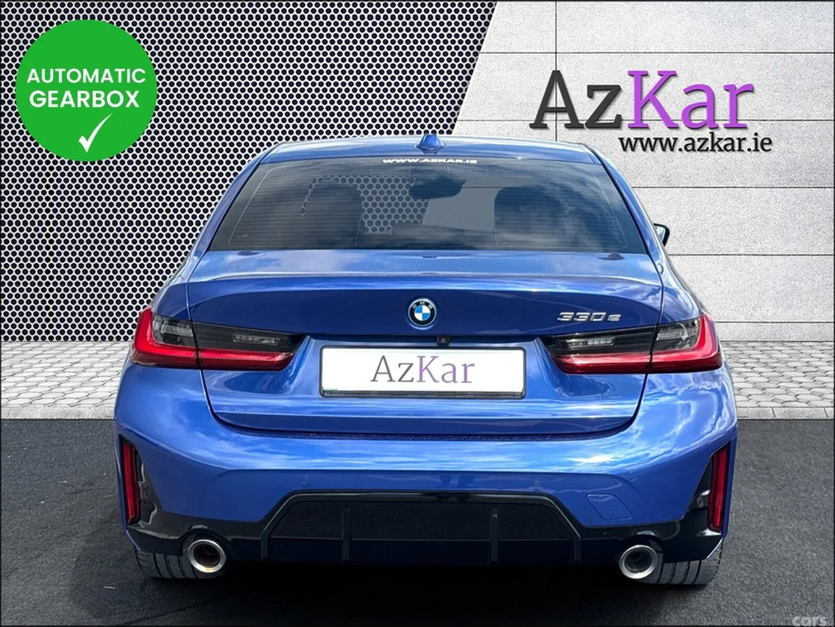 BMW 3-Series Saloon, Petrol Plug-in Hybrid, 2023, Blue