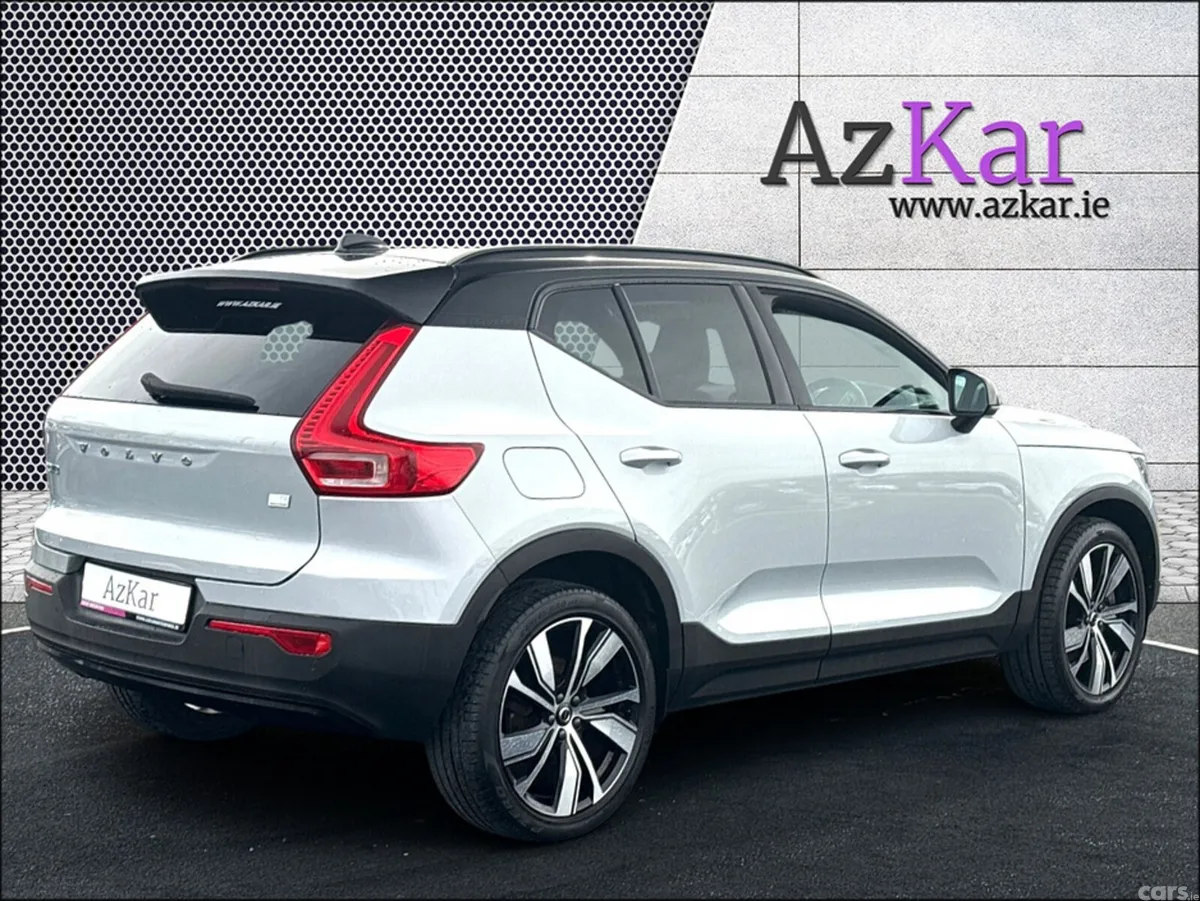 Volvo XC40 SUV, Petrol Plug-in Hybrid, 2022, Grey