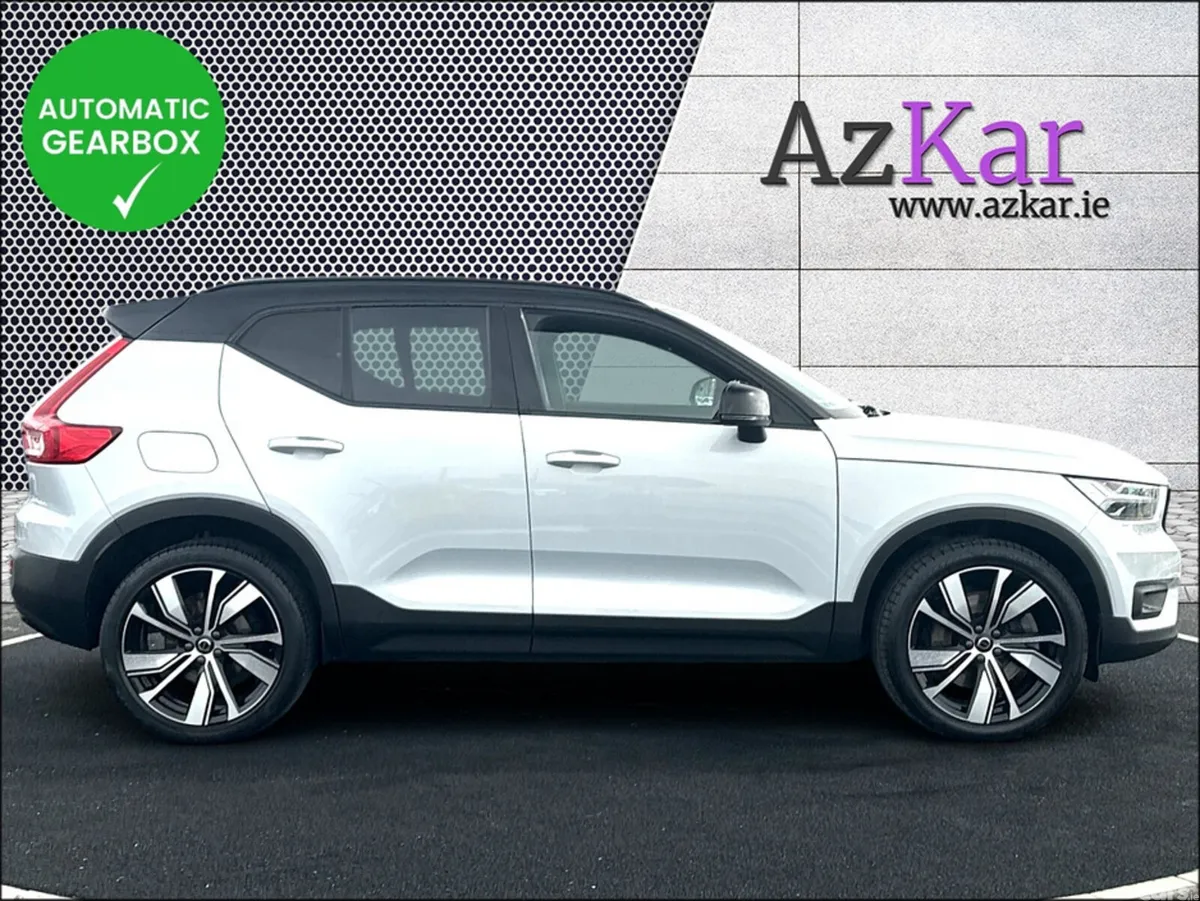 Volvo XC40 SUV, Petrol Plug-in Hybrid, 2022, Grey
