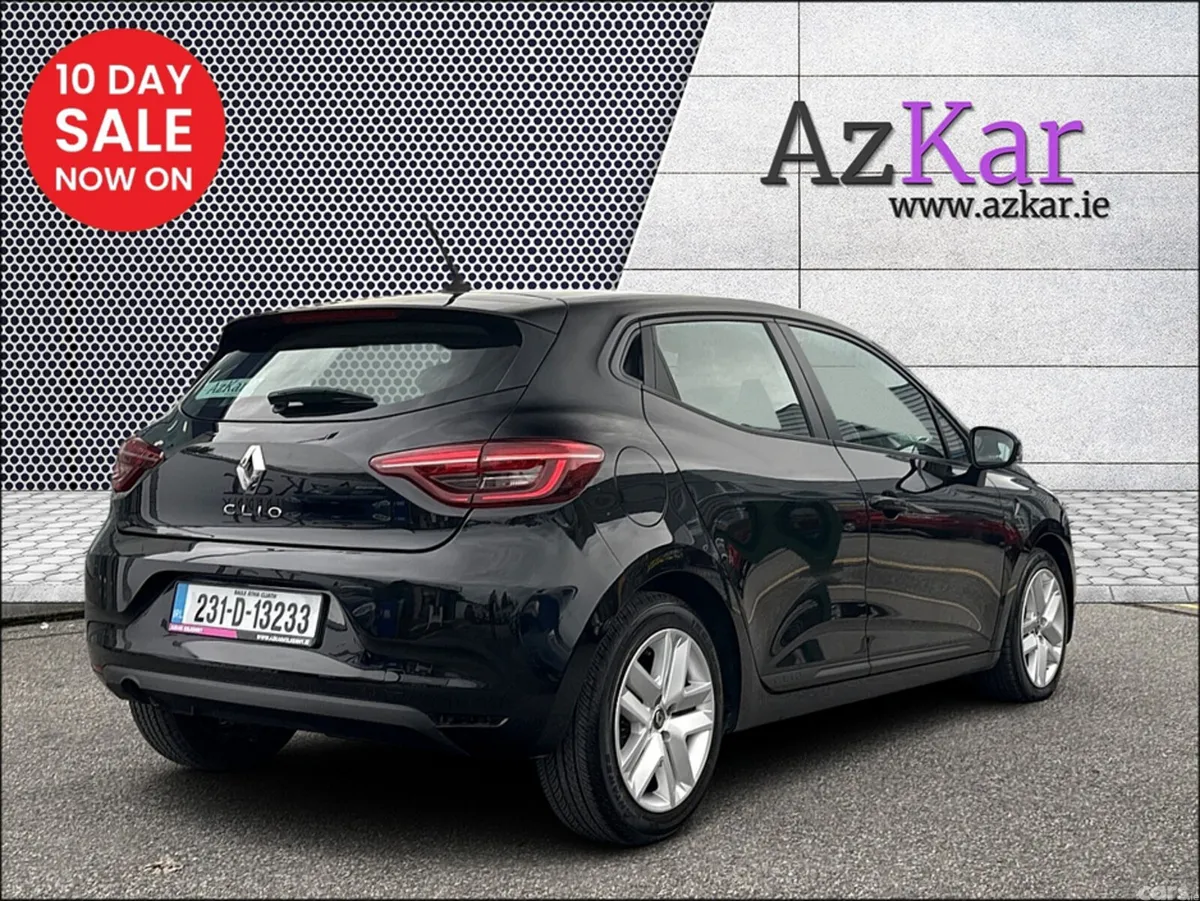 Renault Clio Hatchback, Petrol, 2023, Black