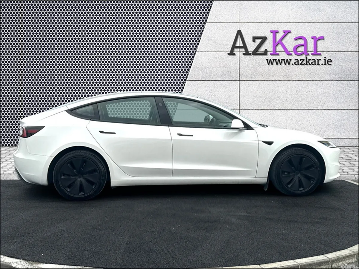 Tesla Model 3 Saloon, Electric, 2024, White