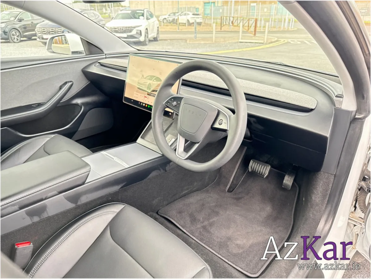 Tesla Model 3 Saloon, Electric, 2024, White