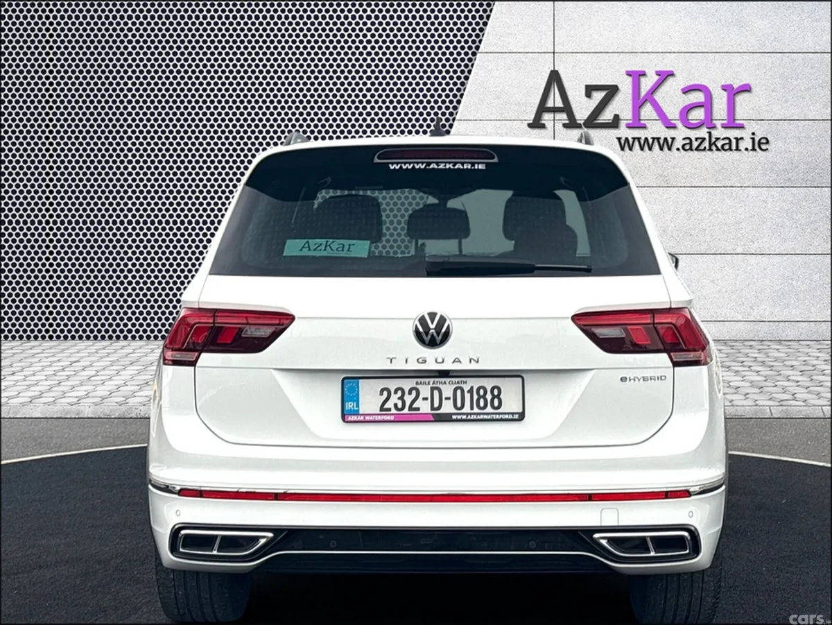 Volkswagen Tiguan SUV, Petrol Plug-in Hybrid, 2023, White