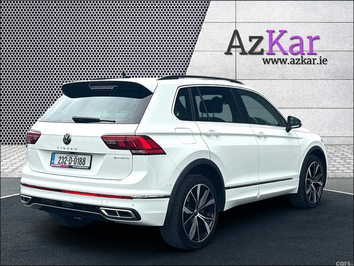 Volkswagen Tiguan SUV, Petrol Plug-in Hybrid, 2023, White