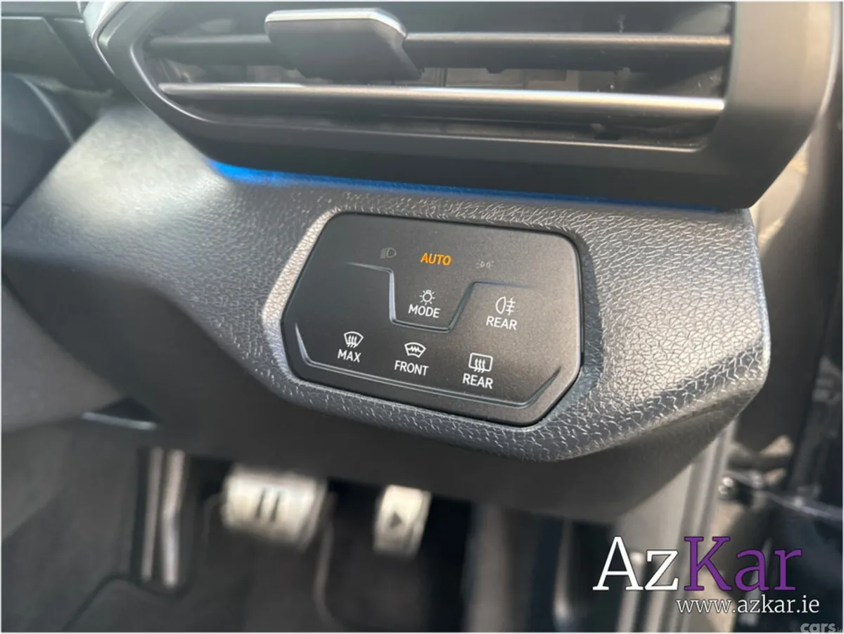 Volkswagen ID.4 SUV, Electric, 2021, Grey