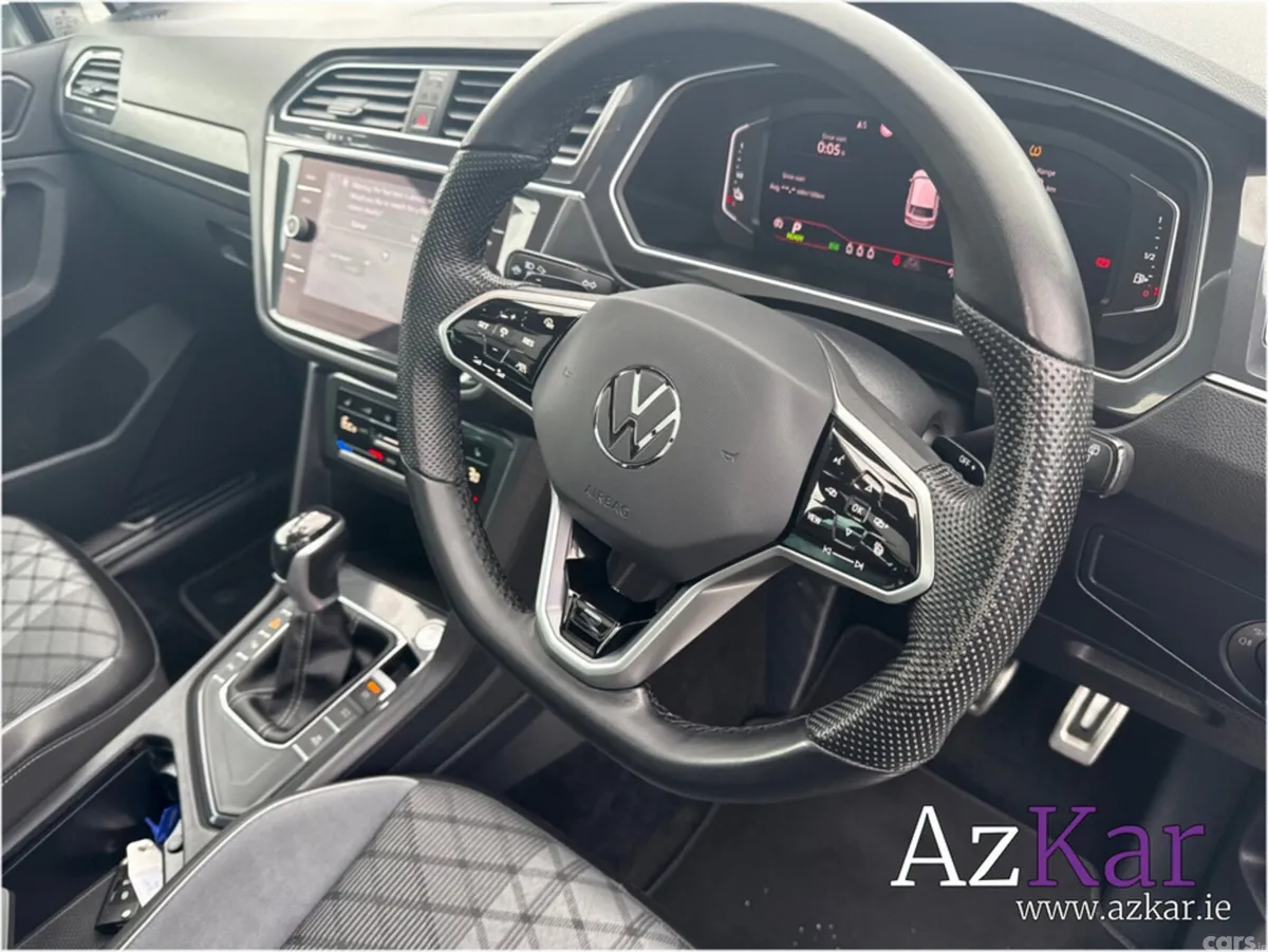 Volkswagen Tiguan SUV, Petrol Plug-in Hybrid, 2023, White