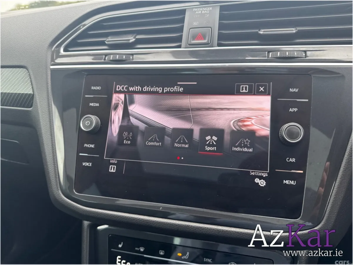 Volkswagen Tiguan SUV, Petrol Plug-in Hybrid, 2023, White