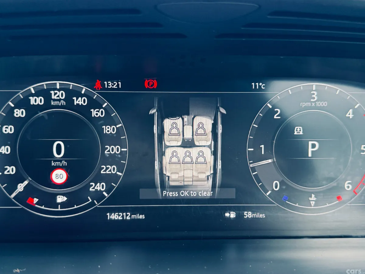 Land Rover Range Rover Estate, Diesel, 2018, Black