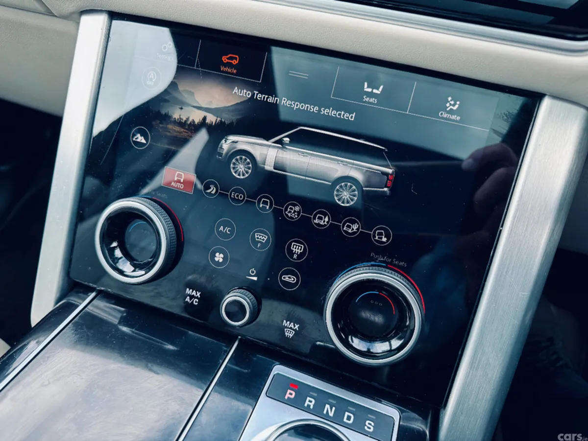 Land Rover Range Rover Estate, Diesel, 2018, Black