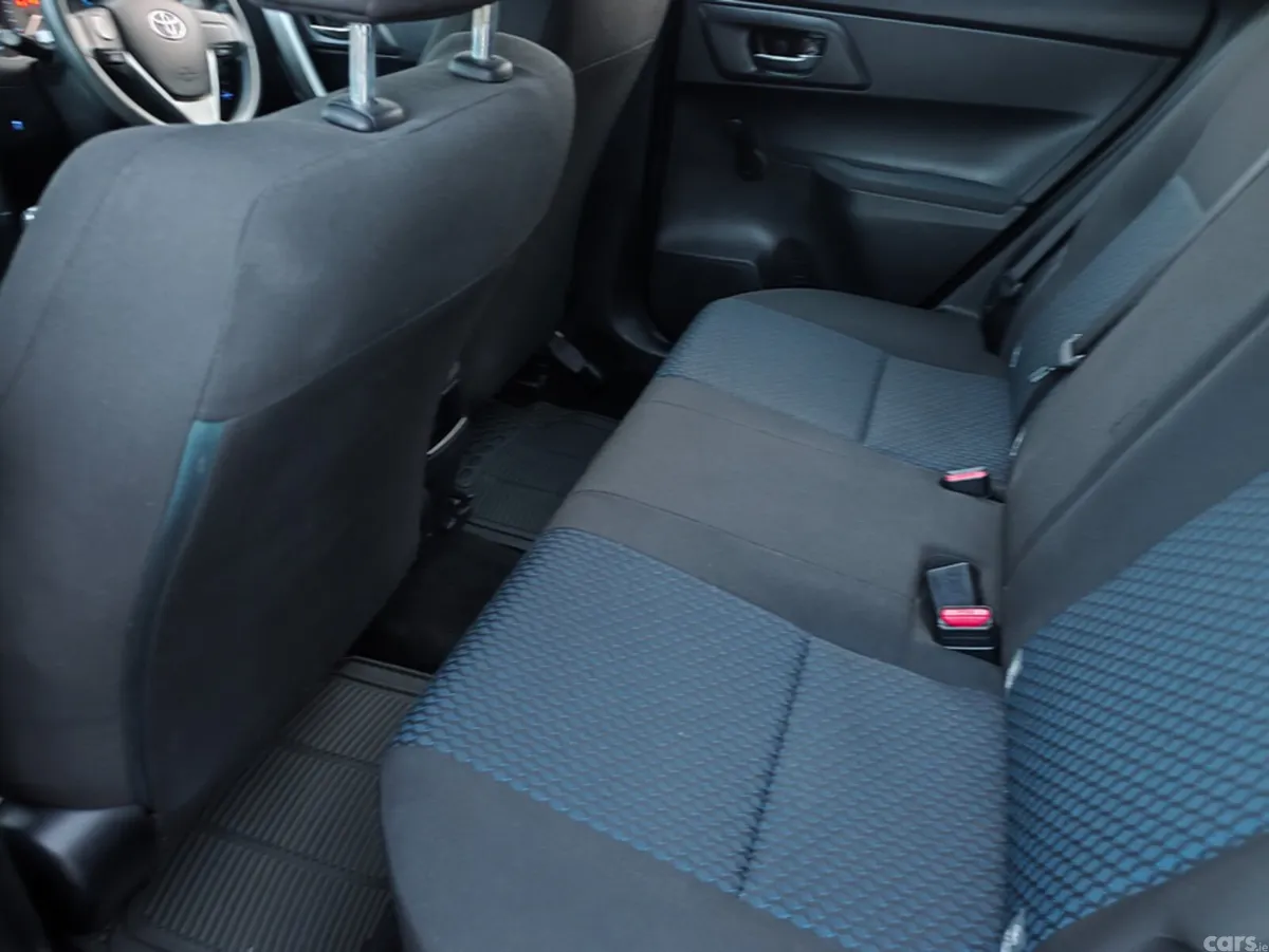 Toyota Auris Estate, Petrol, 2013, Blue