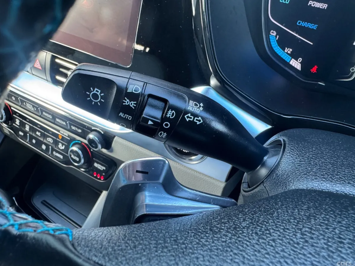 Kia Niro Hatchback, Petrol Plug-in Hybrid, 2021, Blue