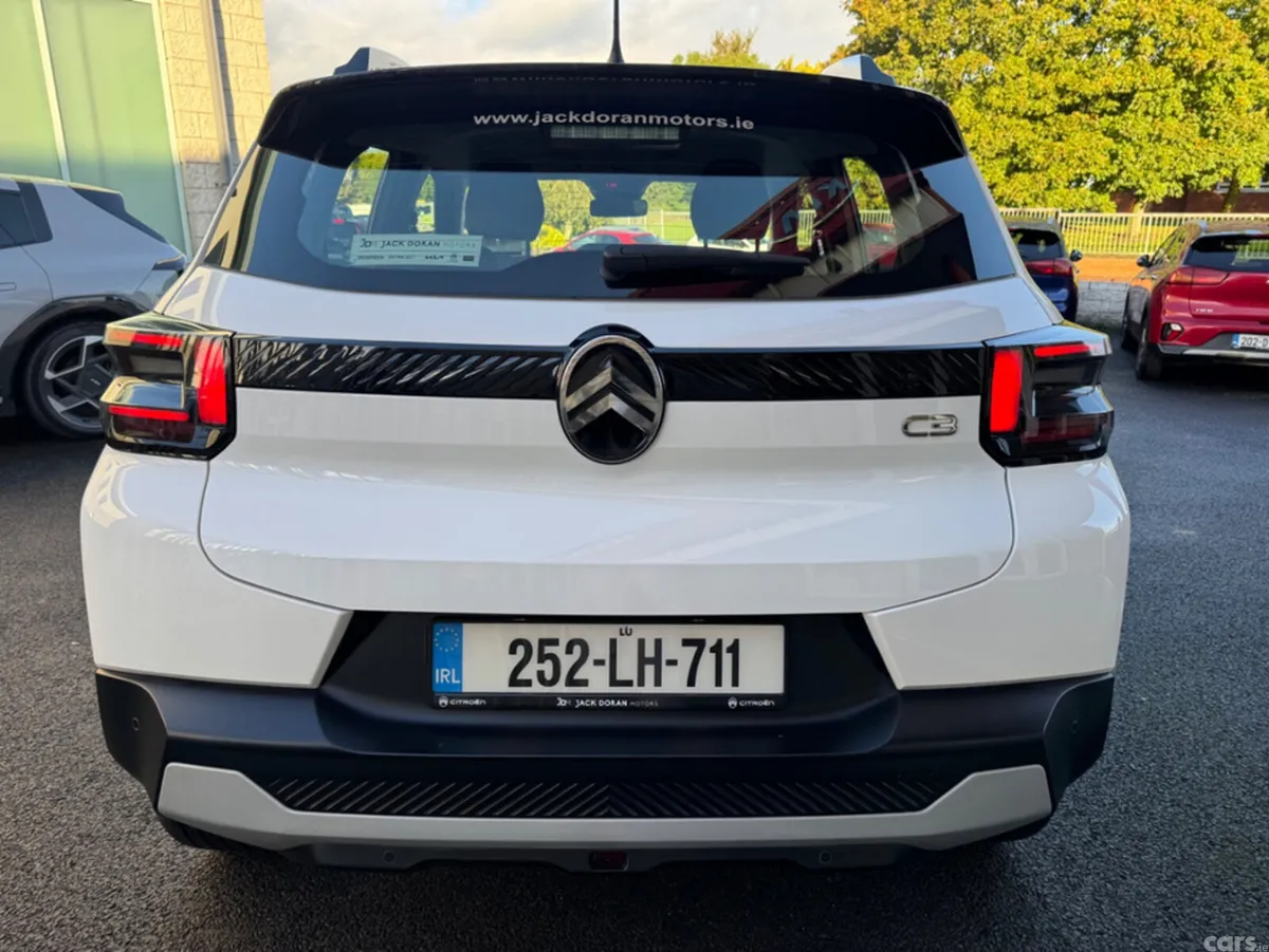 Citroen C3 Hatchback, Petrol, 2025, White