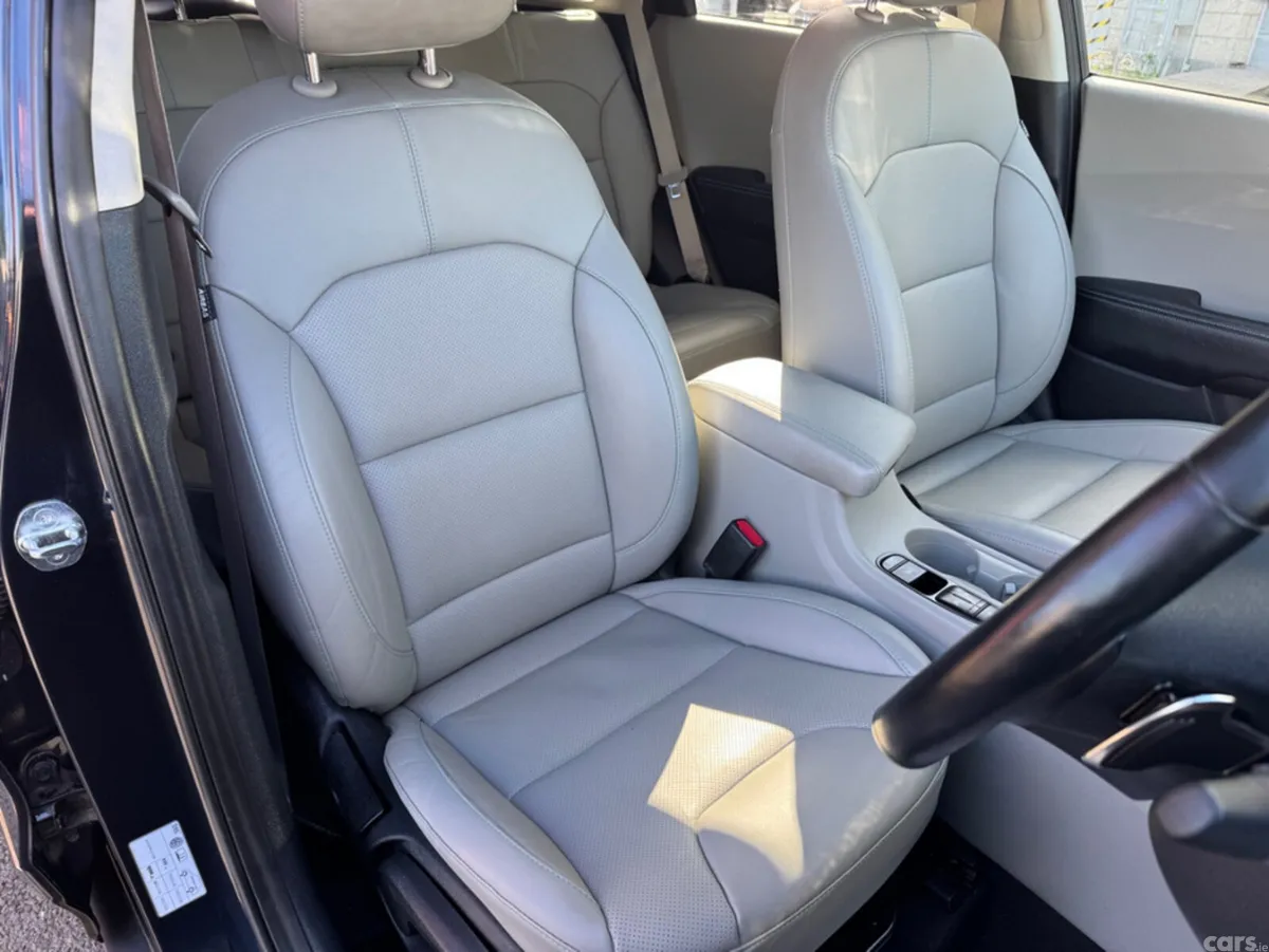 Kia Niro Hatchback, Petrol Plug-in Hybrid, 2021, Blue