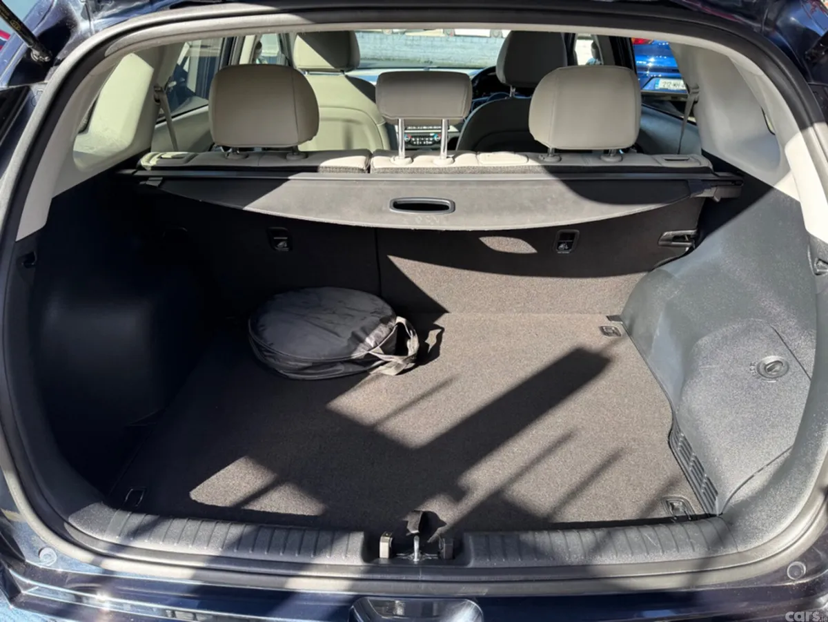 Kia Niro Hatchback, Petrol Plug-in Hybrid, 2021, Blue