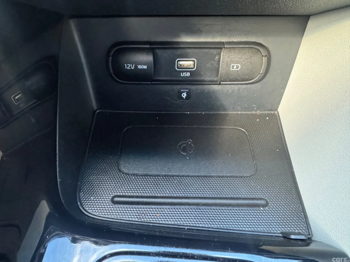 Kia Niro Hatchback, Petrol Plug-in Hybrid, 2021, Blue