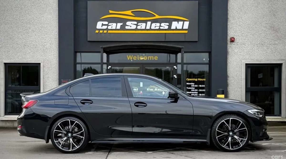 BMW 3-Series Saloon, Diesel, 2022, Black