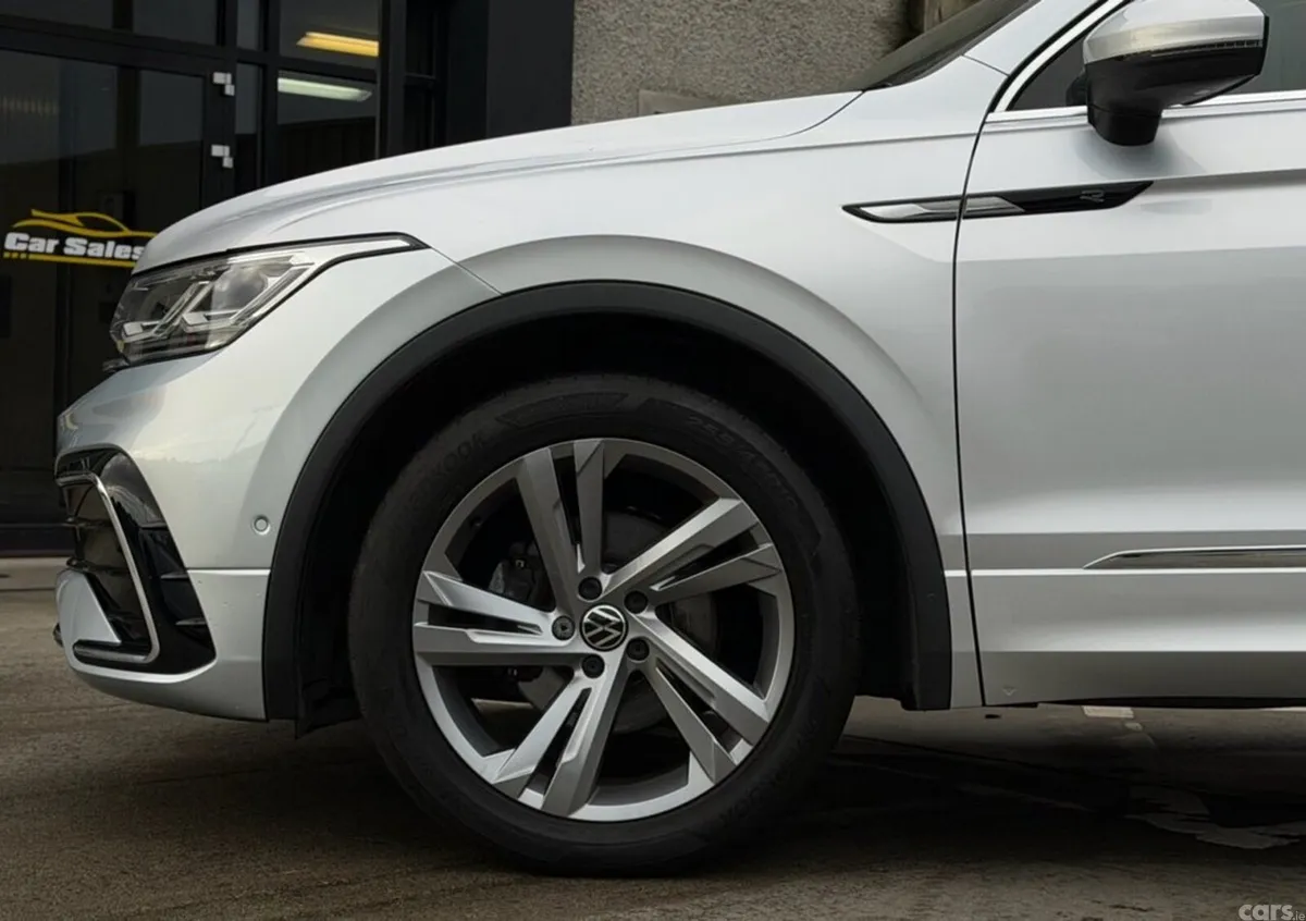 Volkswagen Tiguan SUV, Diesel, 2023, Silver