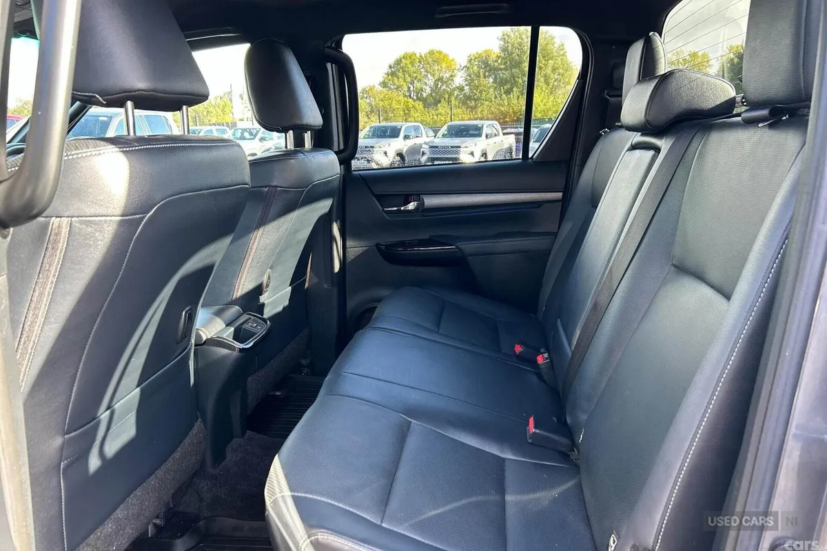 Toyota Hilux Pick Up, Diesel Hybrid, 2025, Grey