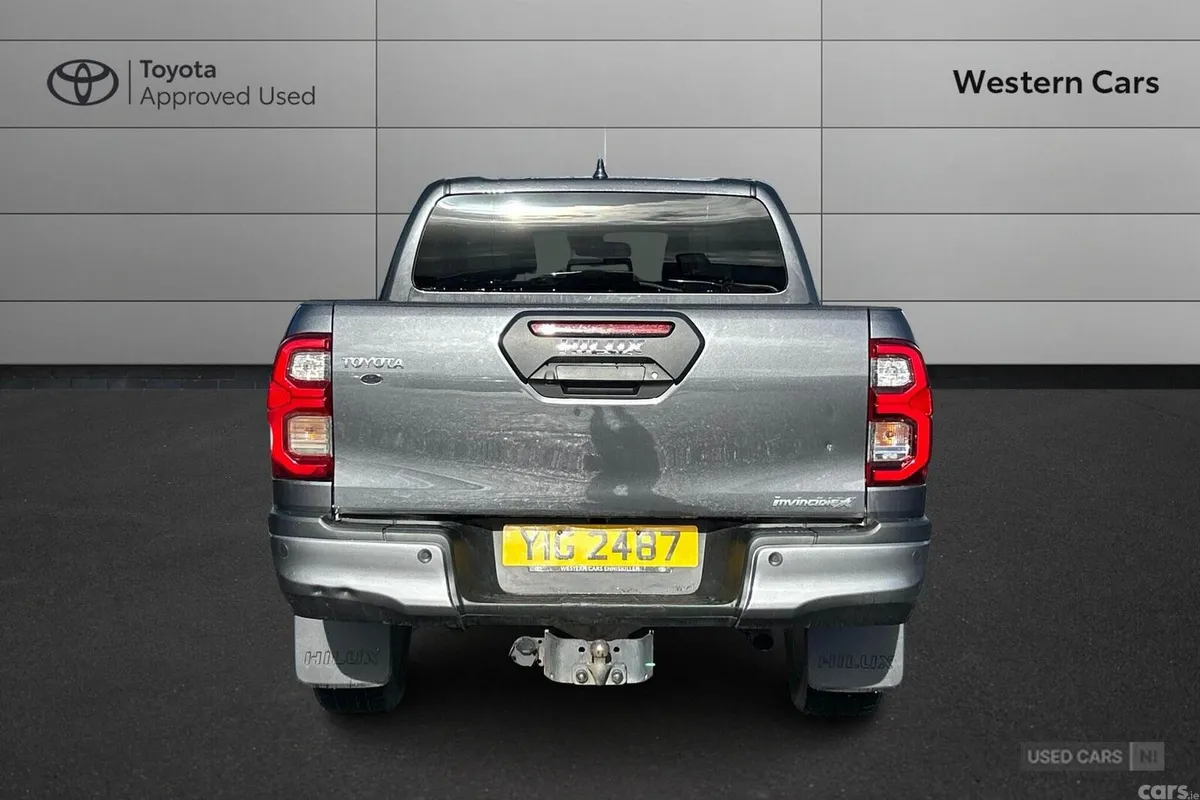 Toyota Hilux Pick Up, Diesel Hybrid, 2025, Grey
