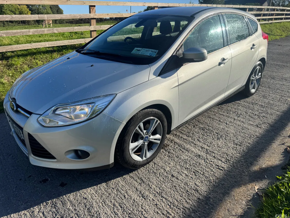 Ford Focus Hatchback, Diesel, 2015, Silver