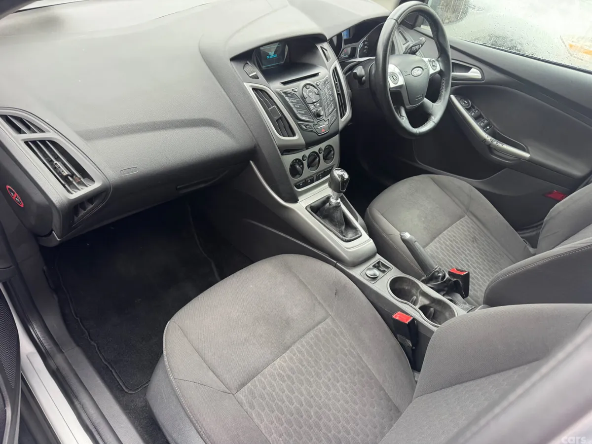 Ford Focus Hatchback, Diesel, 2015, Silver