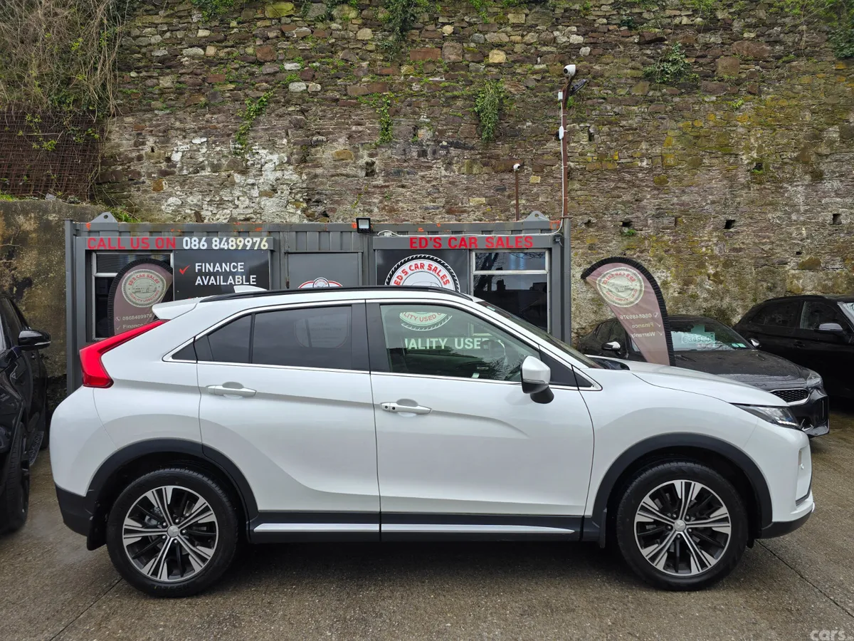 Mitsubishi Eclipse Cross SUV, Petrol, 2018, White