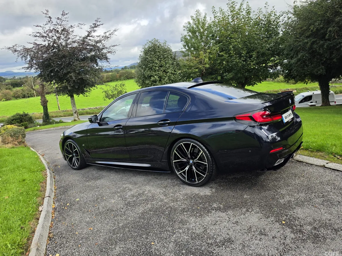 BMW 5-Series Saloon, Diesel, 2022, Black