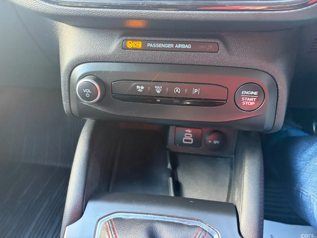 Ford Focus Hatchback, Petrol Hybrid, 2023, Red