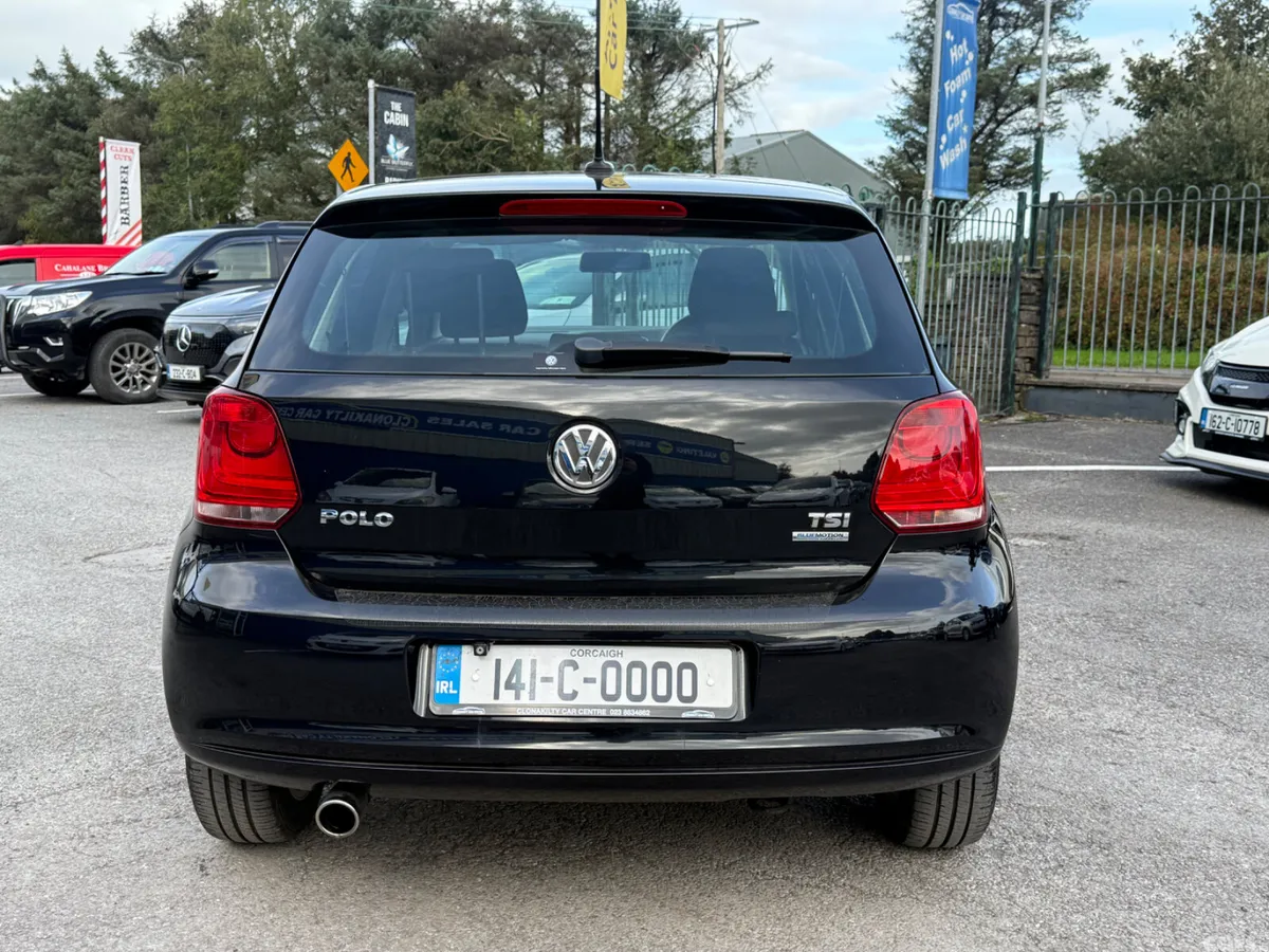Volkswagen Polo Hatchback, Petrol, 2014, Black