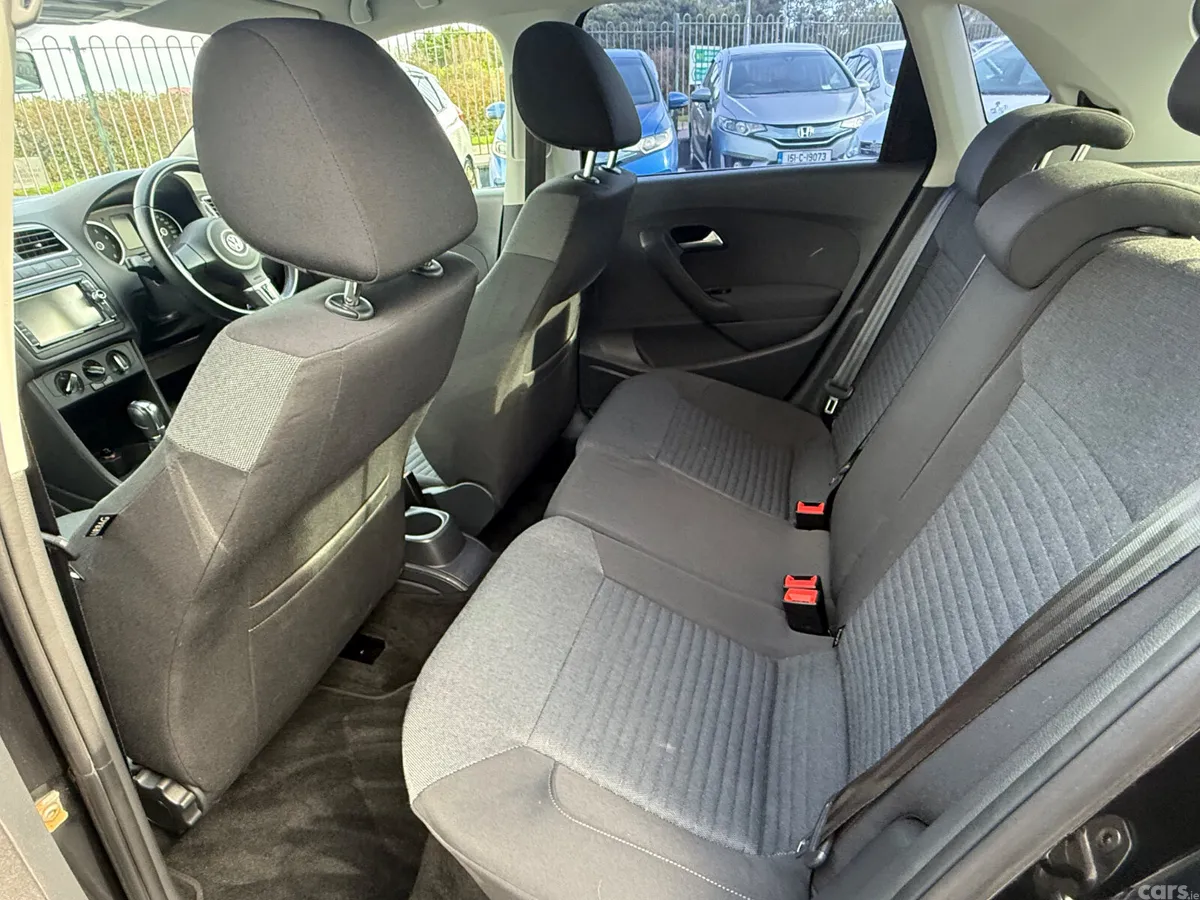 Volkswagen Polo Hatchback, Petrol, 2014, Black