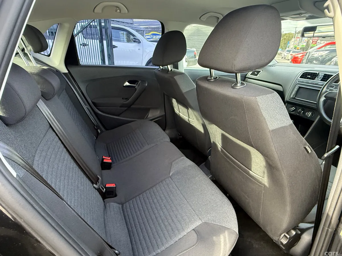 Volkswagen Polo Hatchback, Petrol, 2014, Black