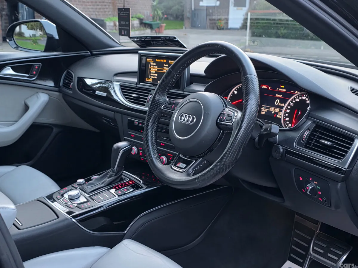 Audi A6 Saloon, Diesel, 2016, Black