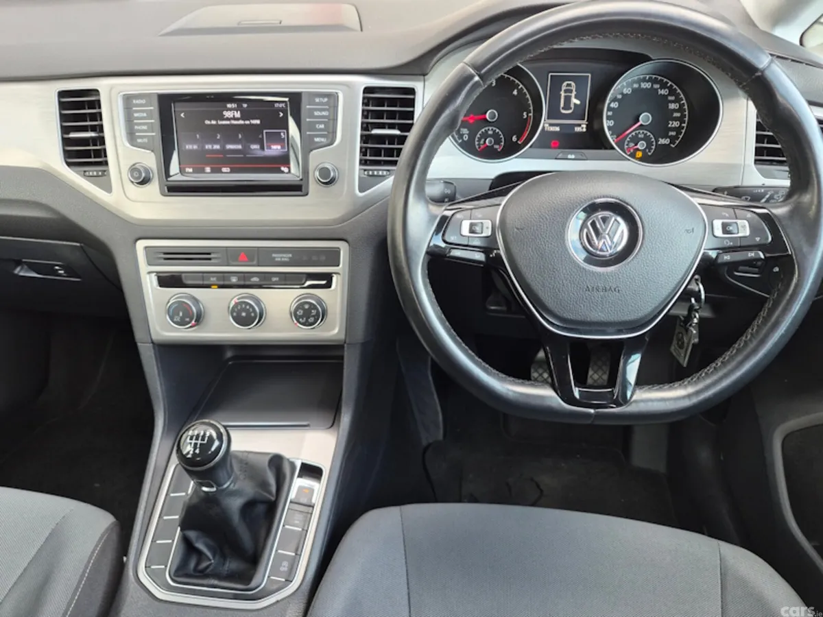 Volkswagen Golf Hatchback, Diesel, 2014, Black