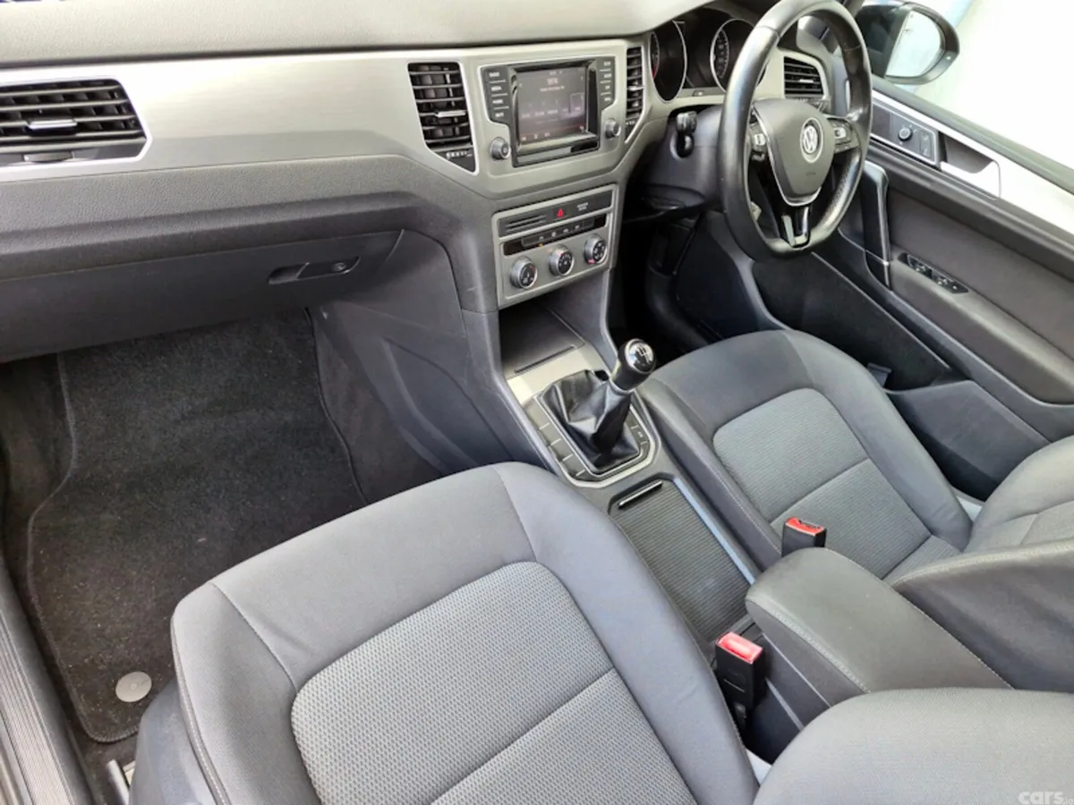 Volkswagen Golf Hatchback, Diesel, 2014, Black