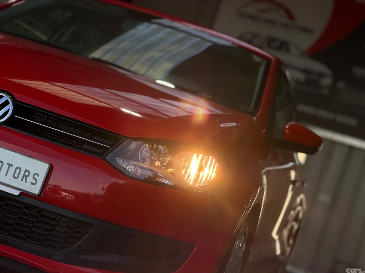 Volkswagen Polo Hatchback, Petrol, 2013, Red