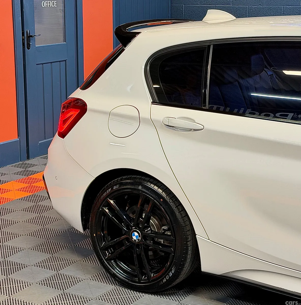 BMW 1-Series Hatchback, Diesel, 2018, White