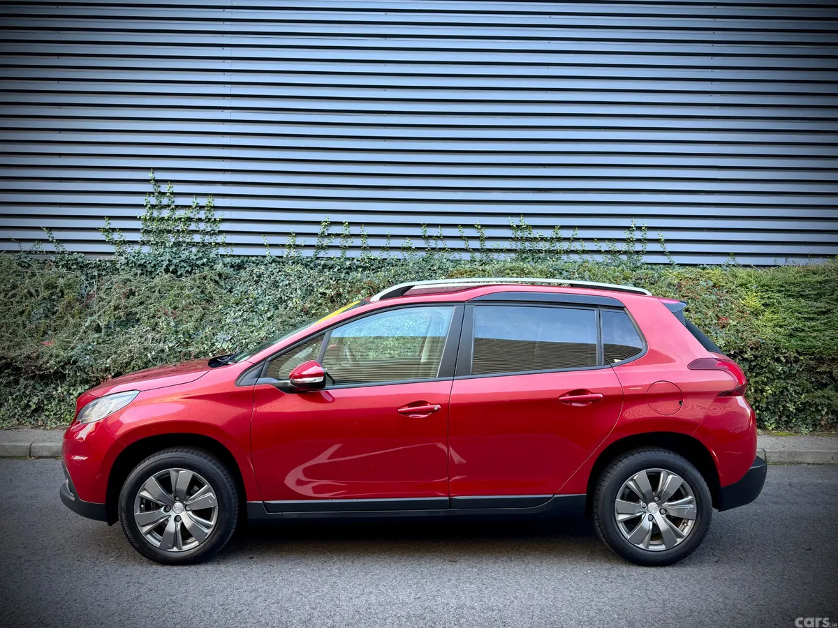 Peugeot 2008 Estate, Petrol, 2019, Red